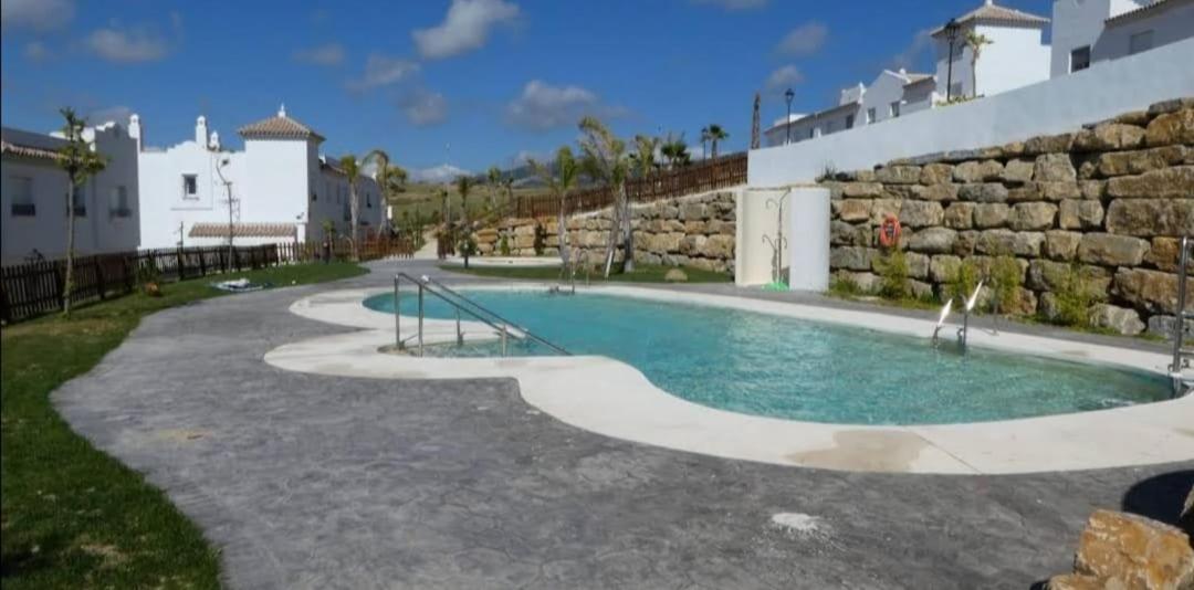 Agradable Casa Adosada Con Piscina Zahara de los Atunes Ngoại thất bức ảnh